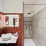 Vendégház Yourhome - Lucrezia 4*