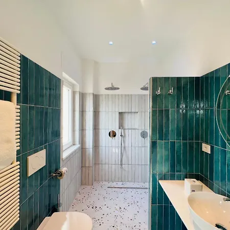 Pensionat Yourhome - Lucrezia 4*